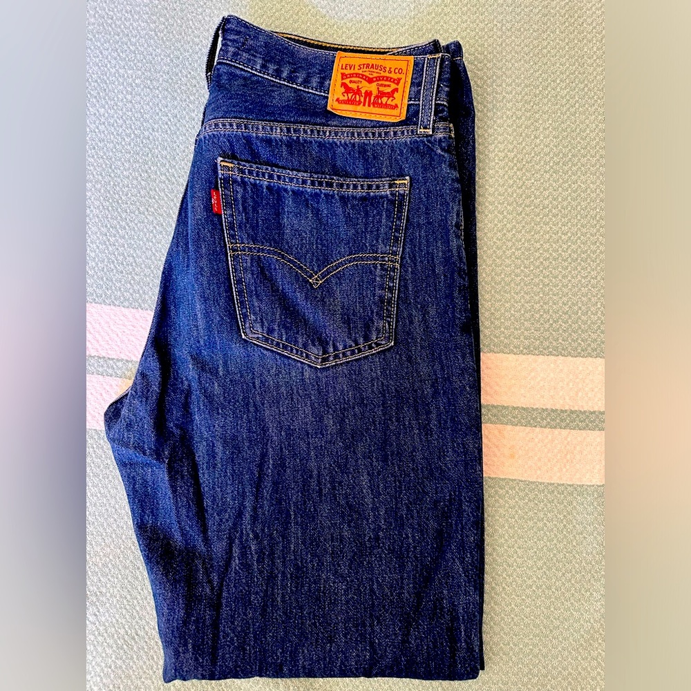Levi’s low pro straight women size 29